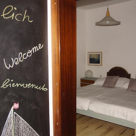 Vintage 2 Ferienwohnung Fuer 2-3-4 Schörfling Esterno foto